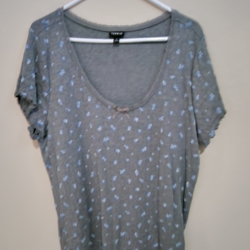 Torrid Gray and Blue Short Sleeve Tee